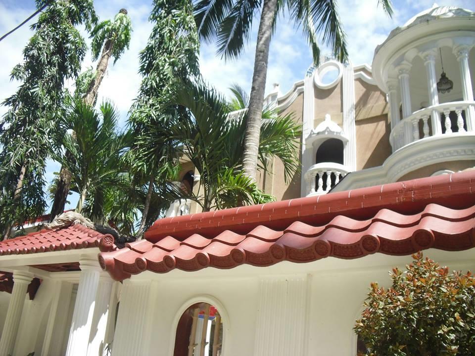 Blue Crystal Beach Resort Puerto Galera Exterior foto